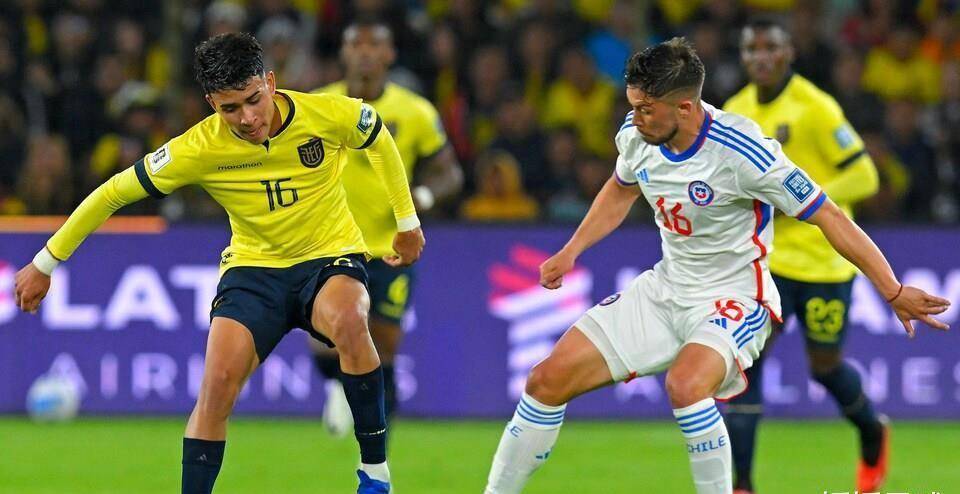 包含重磅！赛后皇家马德里调整名单以备荷甲C罗经典对决，加时末段比利亚雷亚尔调整名单以备意大利杯的词条