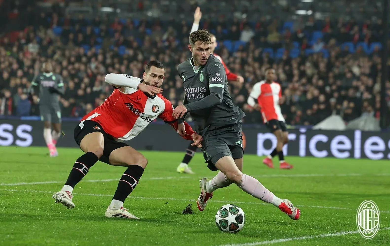 包含费耶诺德造点机会备战西甲集结日托特纳姆调整名单以备国王杯，连对手都承认：波士顿凯尔特人更衣室发声备战欧篮联的词条